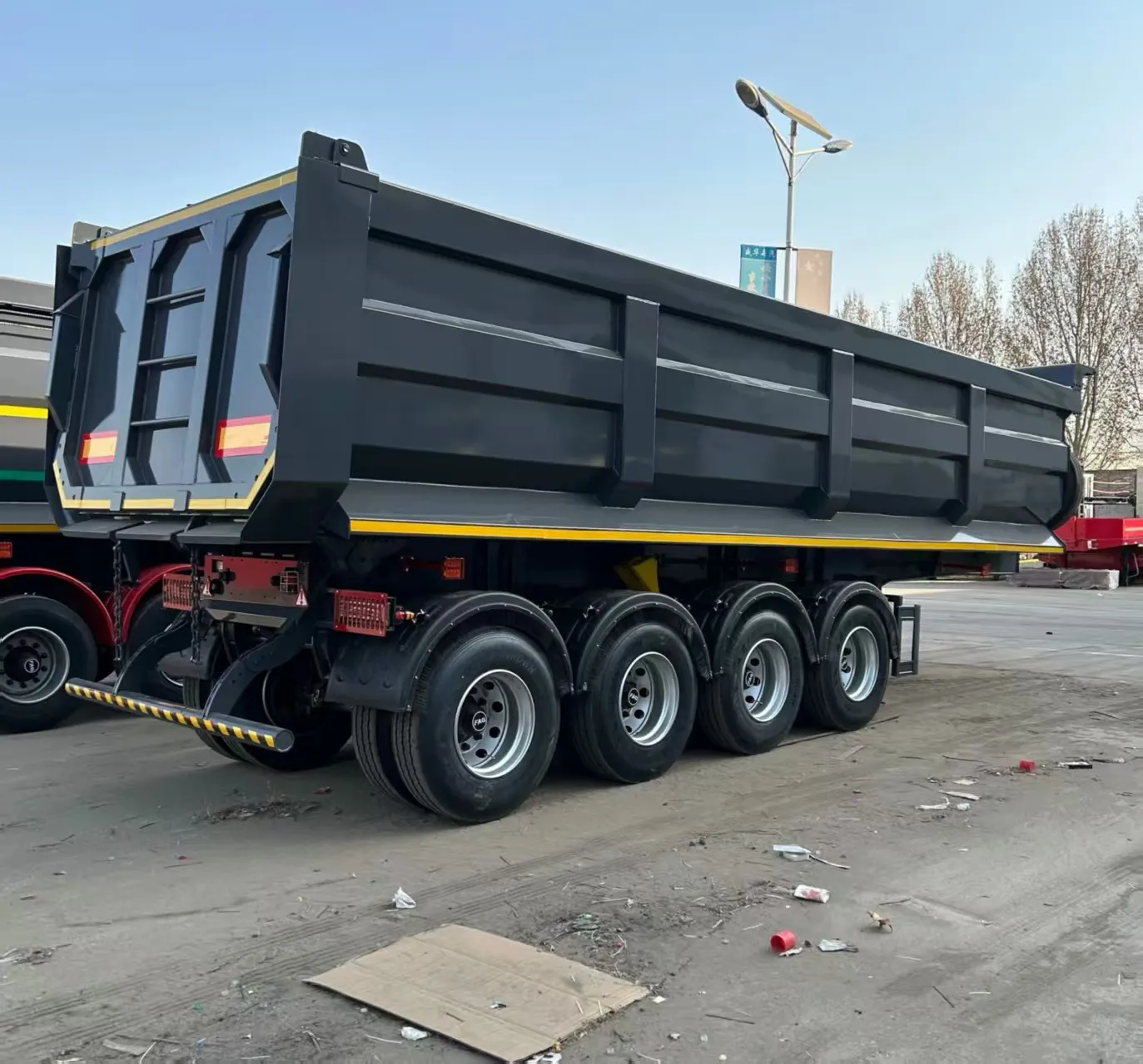 Rear tipping dump truck Rear tipping dump truck