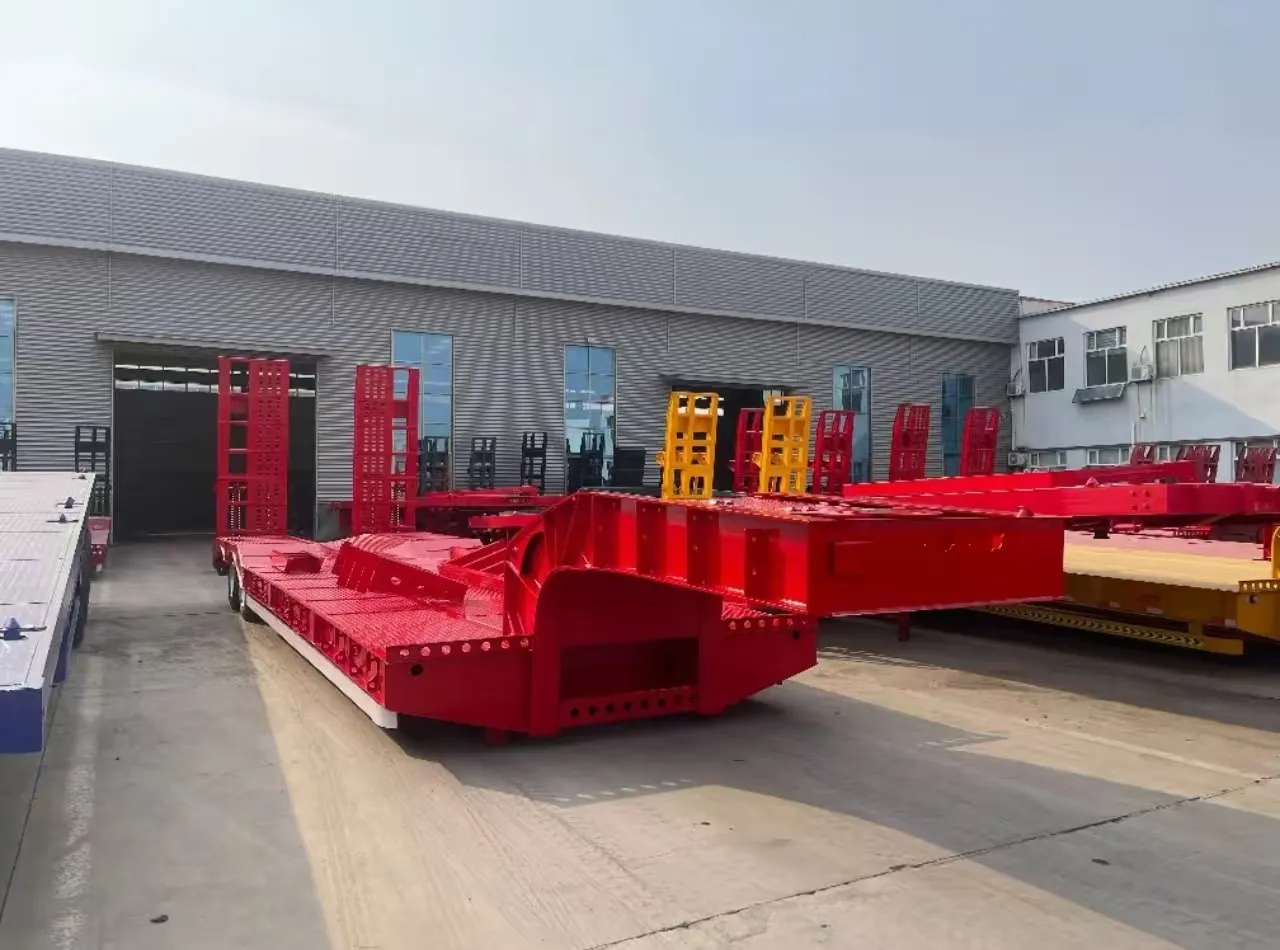 2 Axle Low Bed Trailer 2 Axle Low Bed Trailer